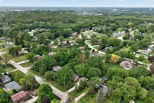 8409 S 35th St, Franklin, WI 53132 - Photo 27