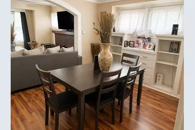 4021 N 24th Pl #4023, Milwaukee, WI 53209 - Photo 3