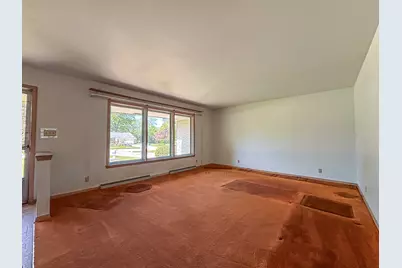 3150 S Ventura Dr, New Berlin, WI 53151 - Photo 5