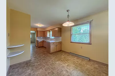 3150 S Ventura Dr, New Berlin, WI 53151 - Photo 7