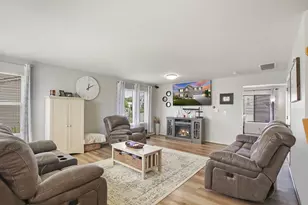 11404 65th St, Kenosha, WI 53142 - Photo 5