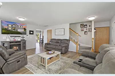 11404  65th St, Kenosha, WI 53142 - Photo 3