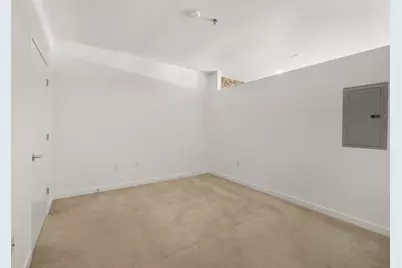 2080 N Commerce St #406, Milwaukee, WI 53212 - Photo 9