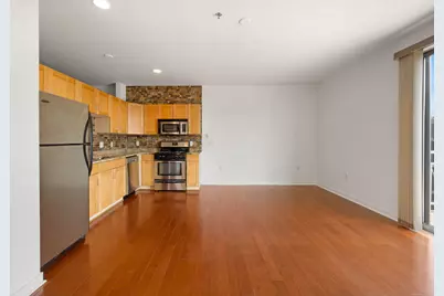 2080 N Commerce St #406, Milwaukee, WI 53212 - Photo 5