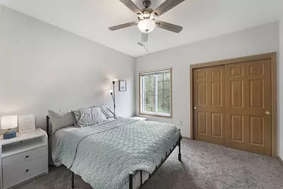 6884 S Rolling Meadows Ct, Oak Creek, WI 53154 - Photo 17