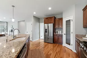 N72W7763 Harvest Ln, Cedarburg, WI 53012 - Photo 13