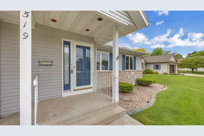 519  Sarah Dr, Fond du Lac, WI 54935 - Photo 3