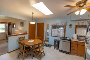 3410 S 10th Pl, Sheboygan, WI 53081 - Photo 5