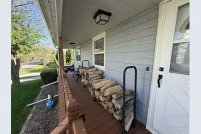 202  Lake St, Cascade, WI 53011 - Photo 3