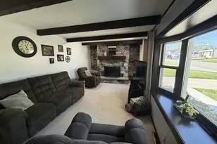 202 Lake St, Cascade, WI 53011 - Photo 5