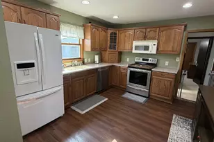 202 Lake St, Cascade, WI 53011 - Photo 9