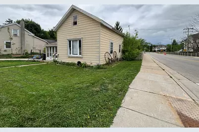 W164N9039  Water St, Menomonee Falls, WI 53051 - Photo 21