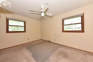 N87W17833 Shepherd Dr, Menomonee Falls, WI 53051 - Photo 13