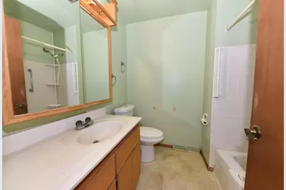 N87W17833  Shepherd Dr, Menomonee Falls, WI 53051 - Photo 17