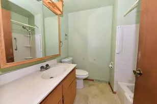 N87W17833 Shepherd Dr, Menomonee Falls, WI 53051 - Photo 17
