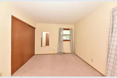 N87W17833  Shepherd Dr, Menomonee Falls, WI 53051 - Photo 15
