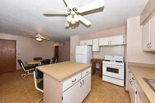 N87W17833 Shepherd Dr, Menomonee Falls, WI 53051 - Photo 11