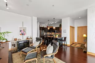 1111 N Marshall St, Milwaukee, WI 53202 - Photo 7