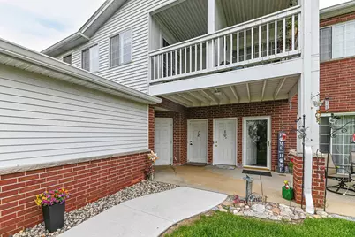 8200  Lexington Pl #12, Pleasant Prairie, WI 53158 - Photo 7