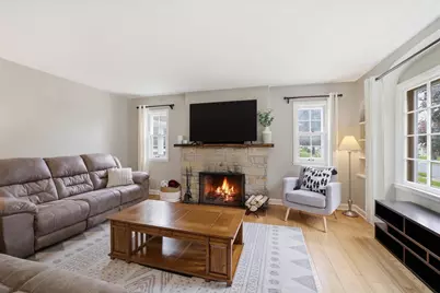 1311  Garfield Ave, Waukesha, WI 53186 - Photo 7