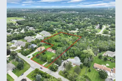 4120 S 124th St, Greenfield, WI 53228 - Photo 7