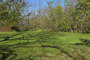 4120 S 124th St, Greenfield, WI 53228 - Photo 13