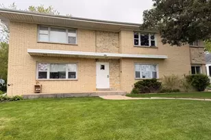 1950 S 98th St, West Allis, WI 53227 - Photo 1
