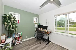 5949 S 31st St, Greenfield, WI 53221 - Photo 5