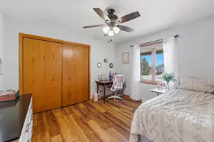 1616 Sandstone Ln, Howards Grove, WI 53083 - Photo 19