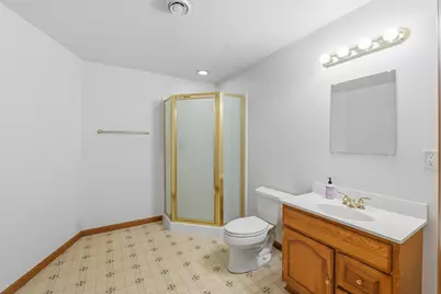 1616  Sandstone Ln, Howards Grove, WI 53083 - Photo 29