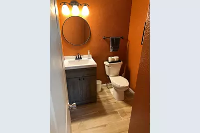 10226 W Steeple View Ln, Franklin, WI 53132 - Photo 15