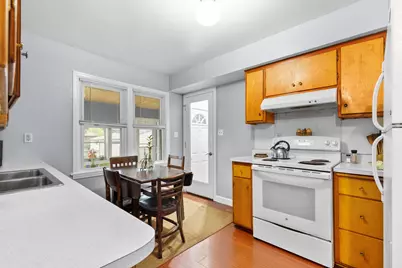 3834 S 14th St, Milwaukee, WI 53221 - Photo 9