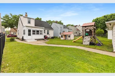 3834 S 14th St, Milwaukee, WI 53221 - Photo 23