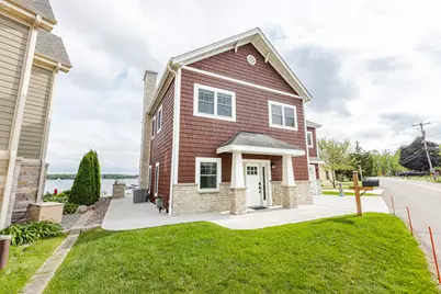 7433 N Tichigan Rd, Racine, WI 53185 - Photo 5
