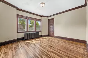 1742 N Pulaski St, Milwaukee, WI 53202 - Photo 7