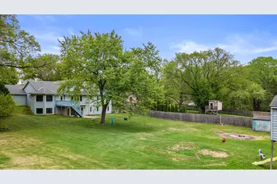 2931 W Franklin Ter, Franklin, WI 53132 - Photo 27
