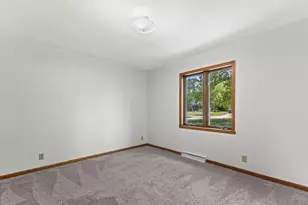 2931 W Franklin Terrace, Franklin, WI 53132 - Photo 37