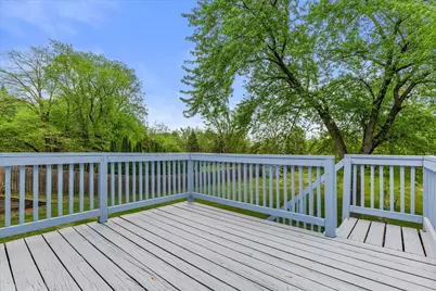 2931 W Franklin Ter, Franklin, WI 53132 - Photo 7