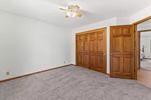 2931 W Franklin Terrace, Franklin, WI 53132 - Photo 35