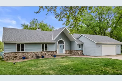 2931 W Franklin Ter, Franklin, WI 53132 - Photo 57