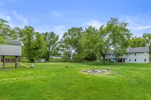 2931 W Franklin Terrace, Franklin, WI 53132 - Photo 53