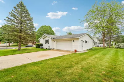 610  Hidde Dr, Watertown, WI 53098 - Photo 27