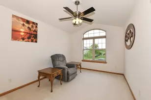 606 E Emily Ave, Elkhorn, WI 53121 - Photo 23