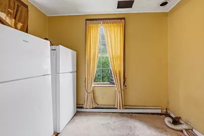 133 W Division St, Fond du Lac, WI 54935 - Photo 17