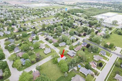 611  Maple Crest Ln, Watertown, WI 53094 - Photo 39