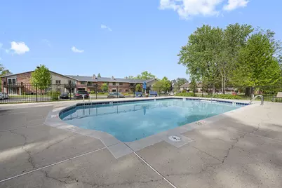 N84W15979  Menomonee Ave #109, Menomonee Falls, WI 53051 - Photo 15