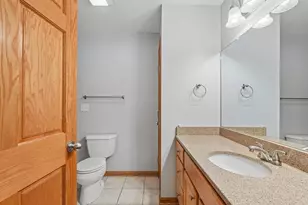 2423 Judith Ln, Waukesha, WI 53188 - Photo 33
