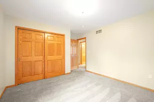 2423 Judith Ln, Waukesha, WI 53188 - Photo 25