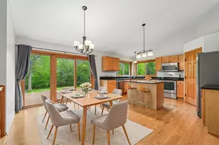 2423 Judith Ln, Waukesha, WI 53188 - Photo 9