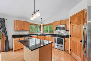 2423 Judith Ln, Waukesha, WI 53188 - Photo 13